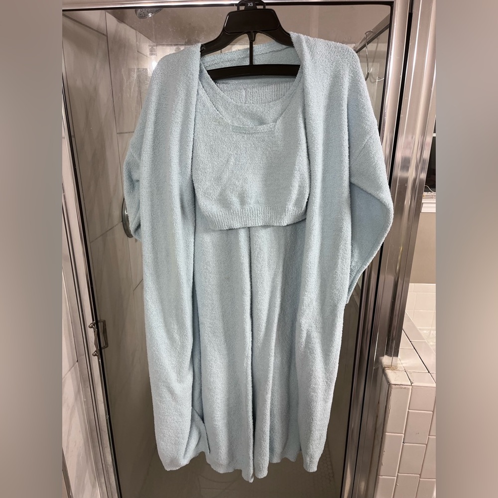 3 piece fuzzy set size medium
